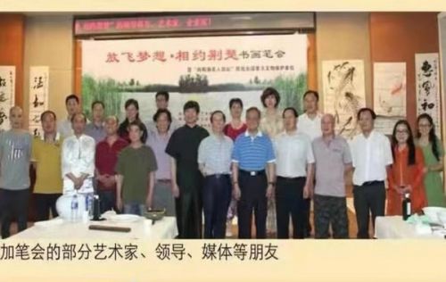 以文化情懷為燈，照青年藝術(shù)之路——專訪向陽(yáng)湖文化藝術(shù)研究院院長(zhǎng)寒冰宇琦