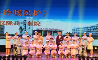 南充儀隴工會舉辦文藝演出暨文化雅集 致敬白衣天使共慶國際護士節