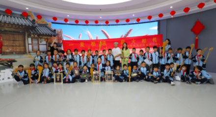 傳承中華文化 感悟非遺麥稈畫魅力——合肥市桂花園學校麥趣工坊組織學生參觀蜀山文化館，組織文化藝術交流活動